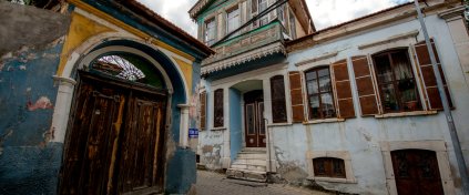 SALİHLİ - KULA - UŞAK