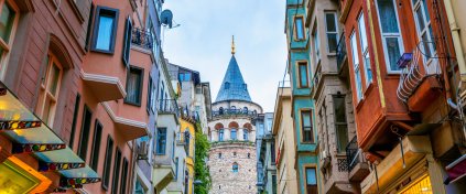 SELÇUK ERACUN REHBERLİĞİNDE BEYOĞLU PERA TURU