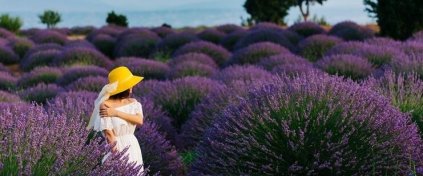 LAVANTA BAHÇELERİ - ISPARTA - PAMUKKALE TURU